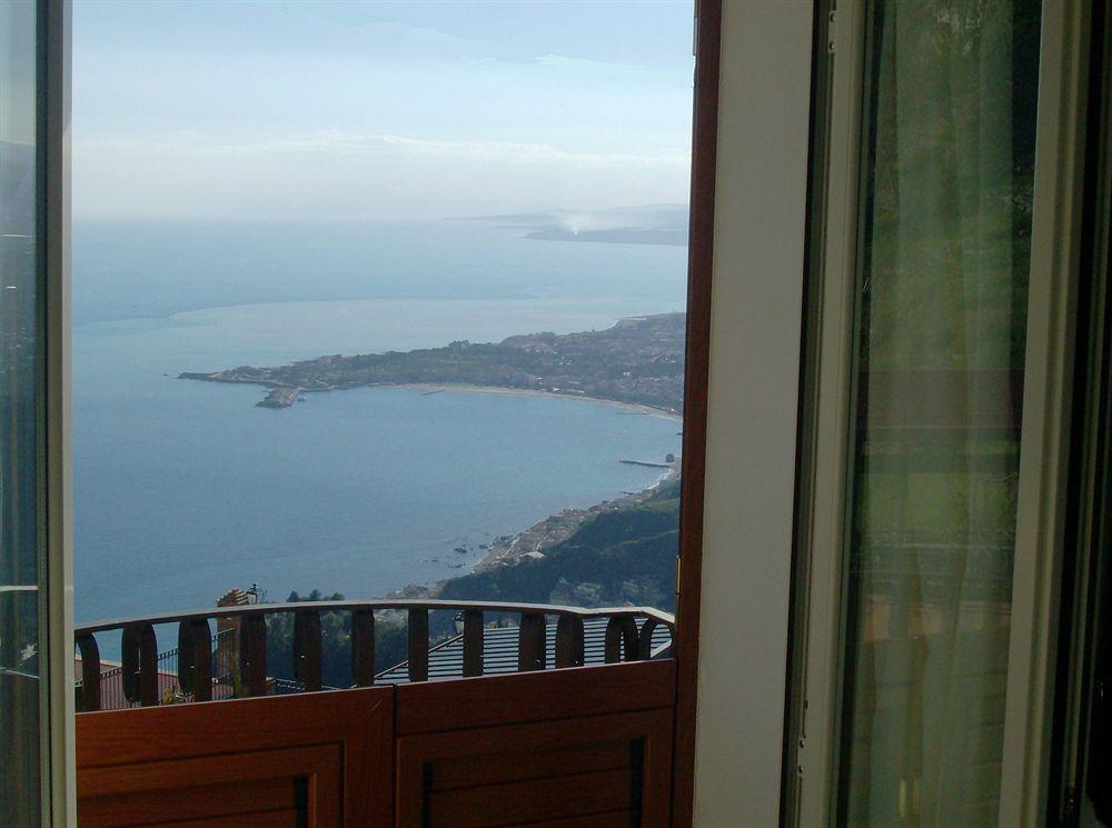 B&B U Palmentu Taormina Ngoại thất bức ảnh